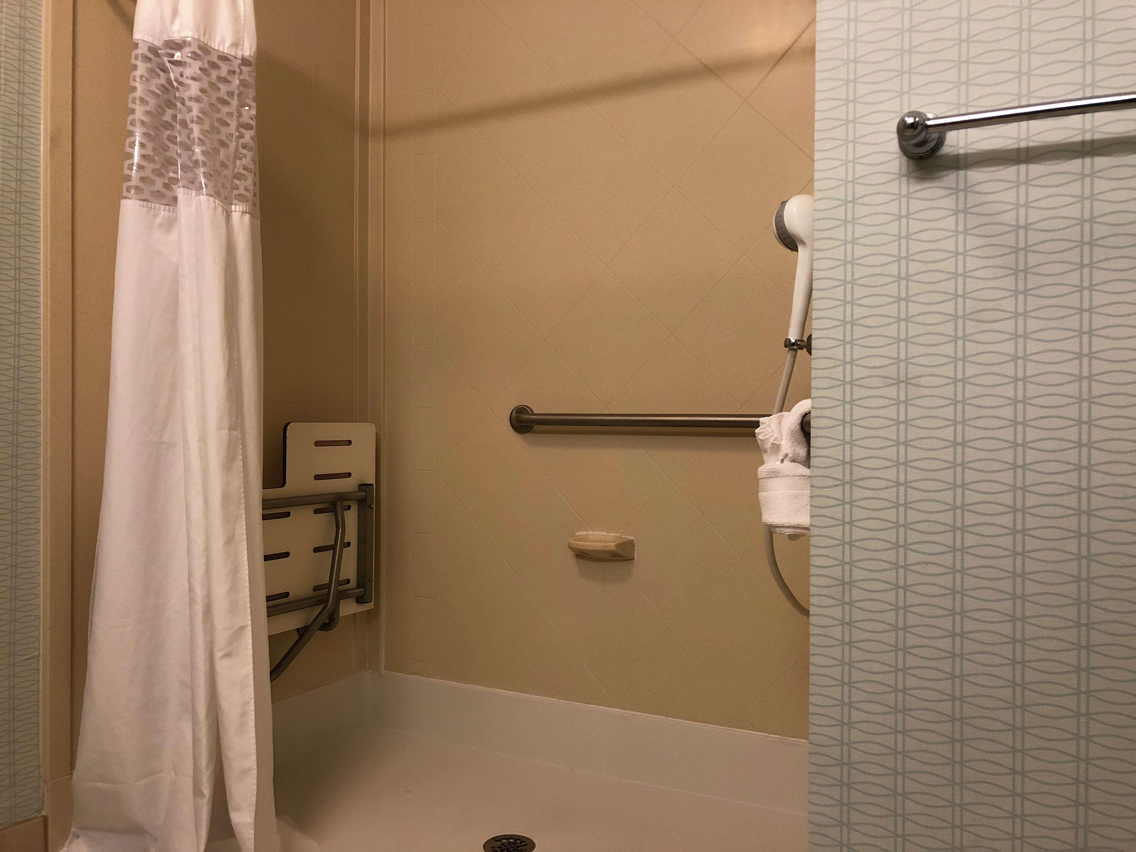 Hampton Inn & Suites Nashville At Opryland Exterior foto