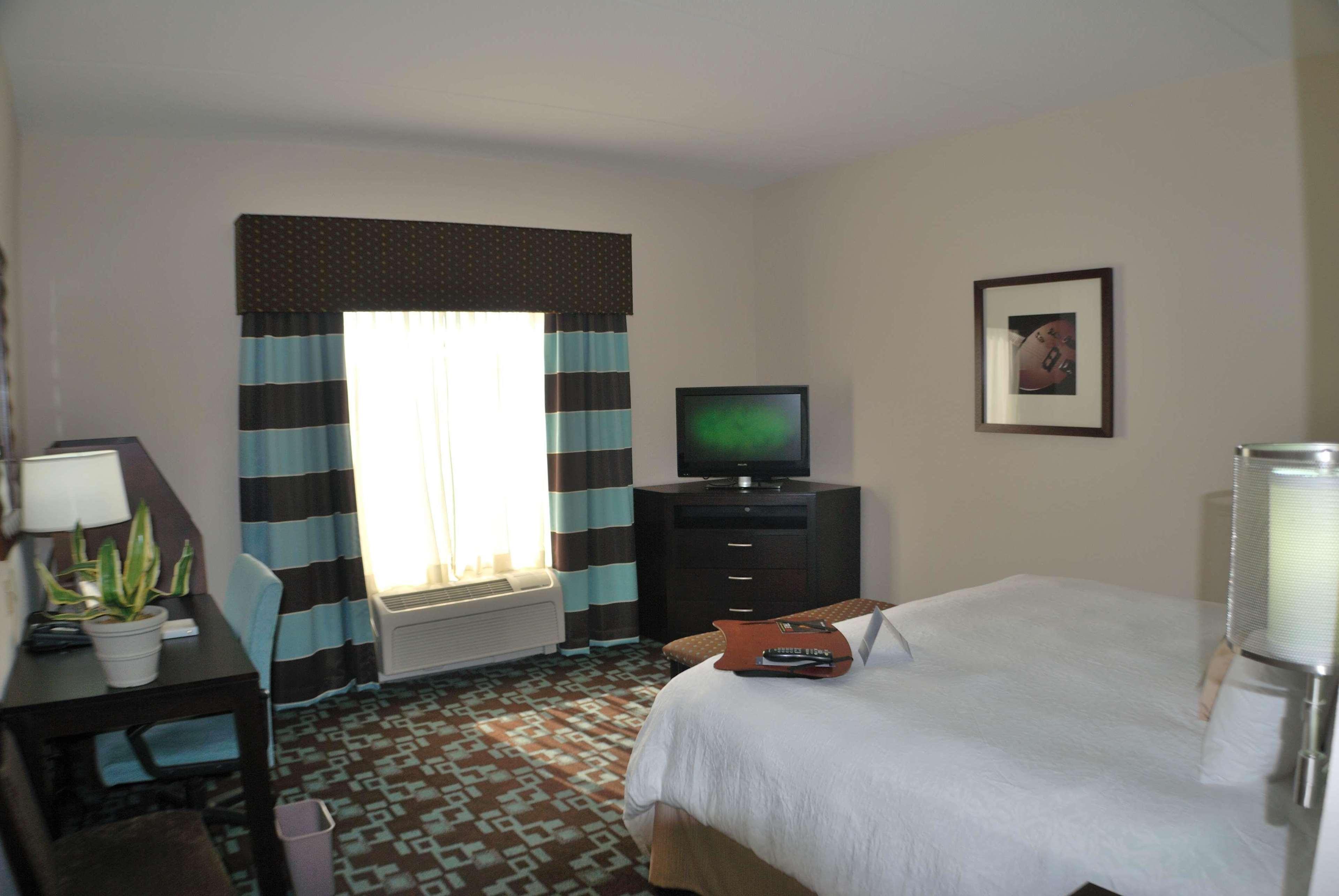 Hampton Inn & Suites Nashville At Opryland Quarto foto