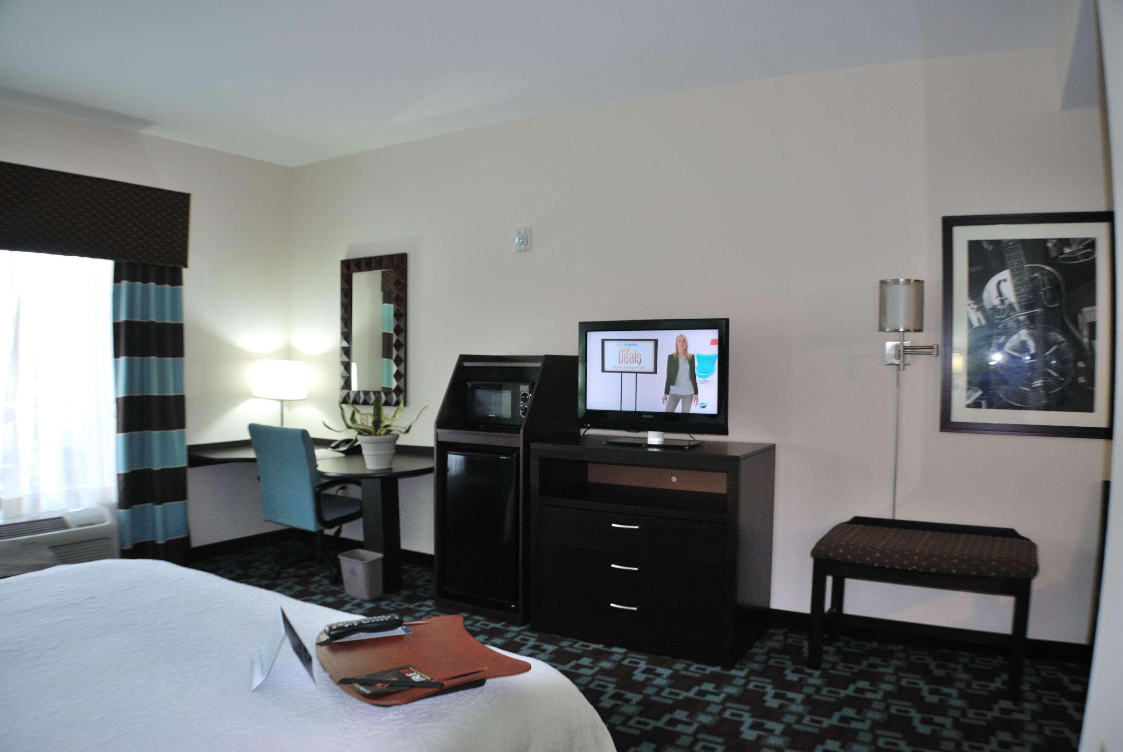 Hampton Inn & Suites Nashville At Opryland Quarto foto