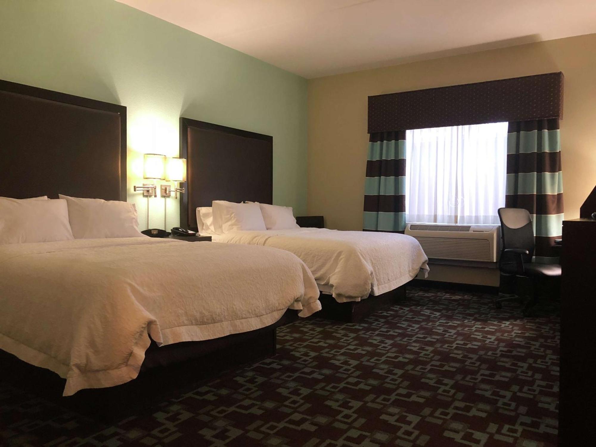 Hampton Inn & Suites Nashville At Opryland Exterior foto