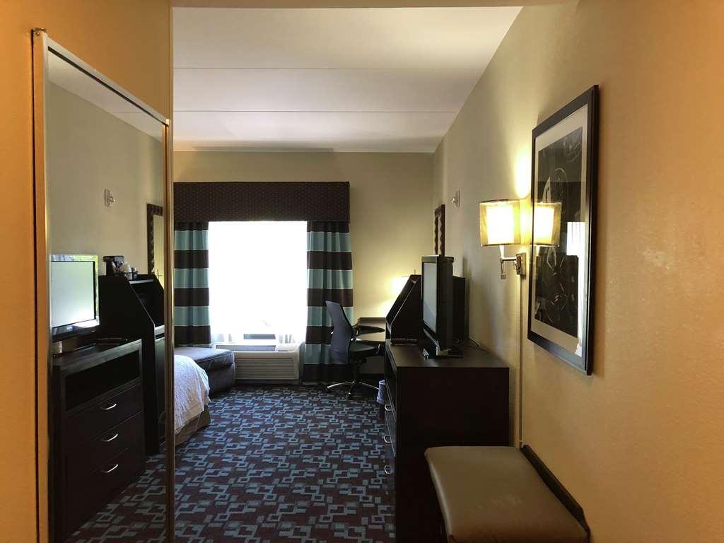 Hampton Inn & Suites Nashville At Opryland Quarto foto